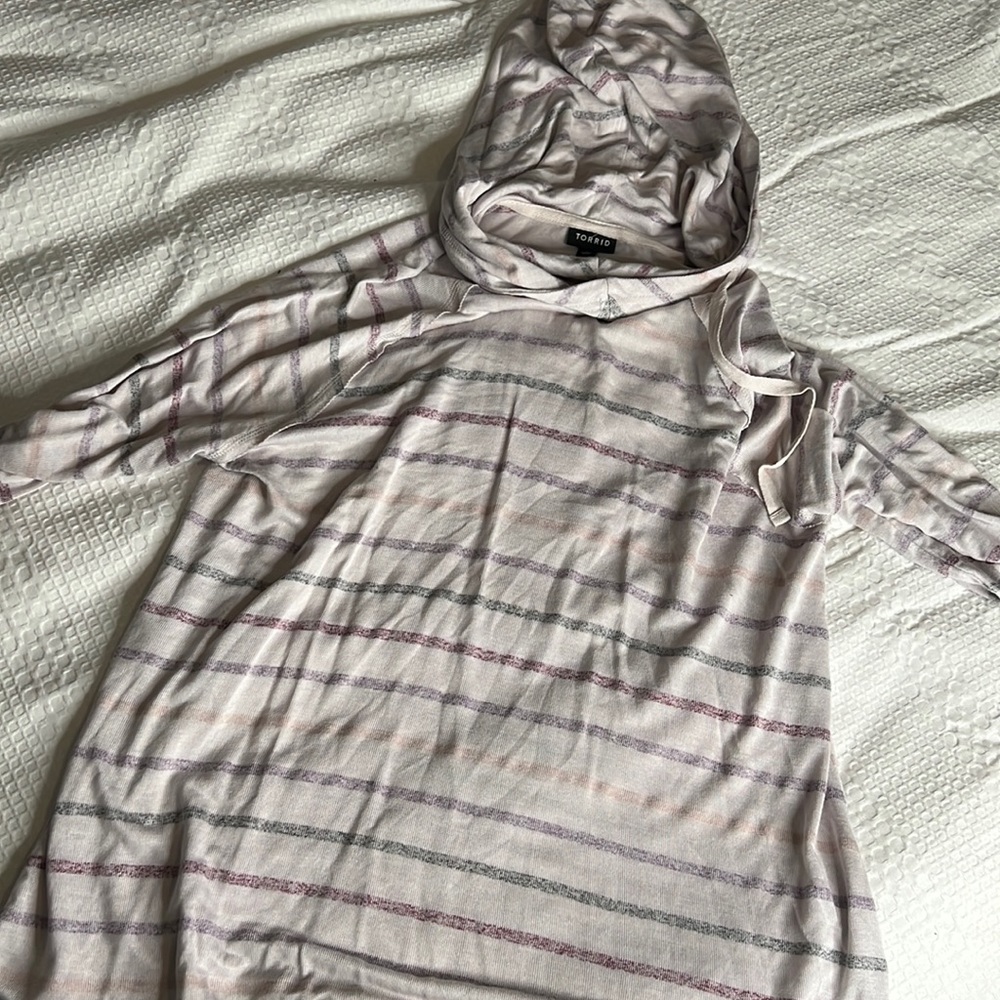 Thin hoodie